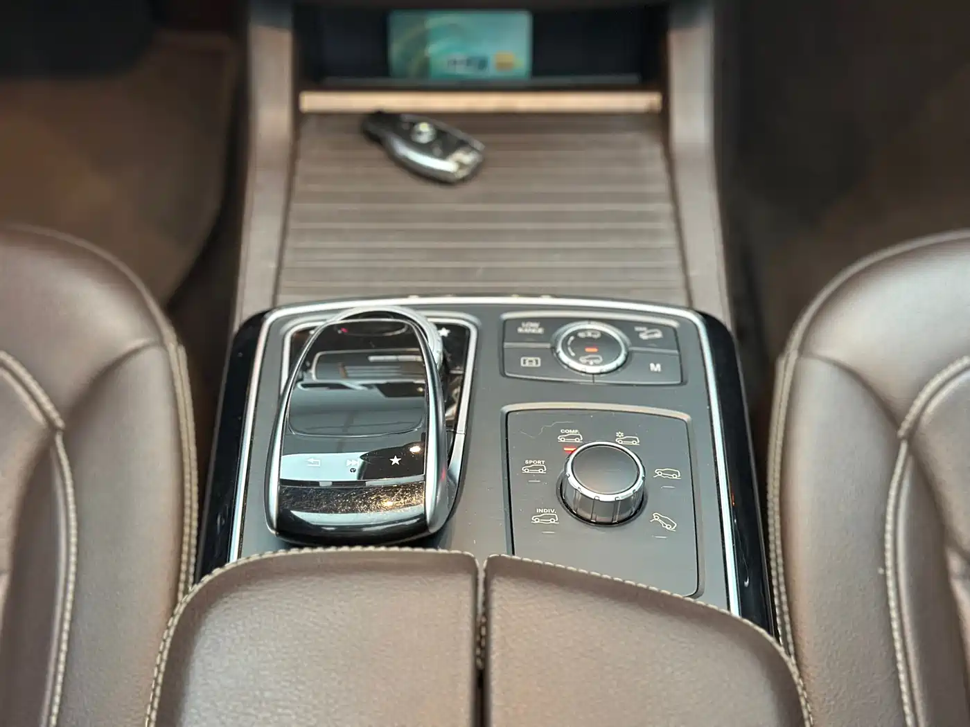 Mercedes-Benz GLS 2016 GLS 400 4MATIC Dynamic фото 35