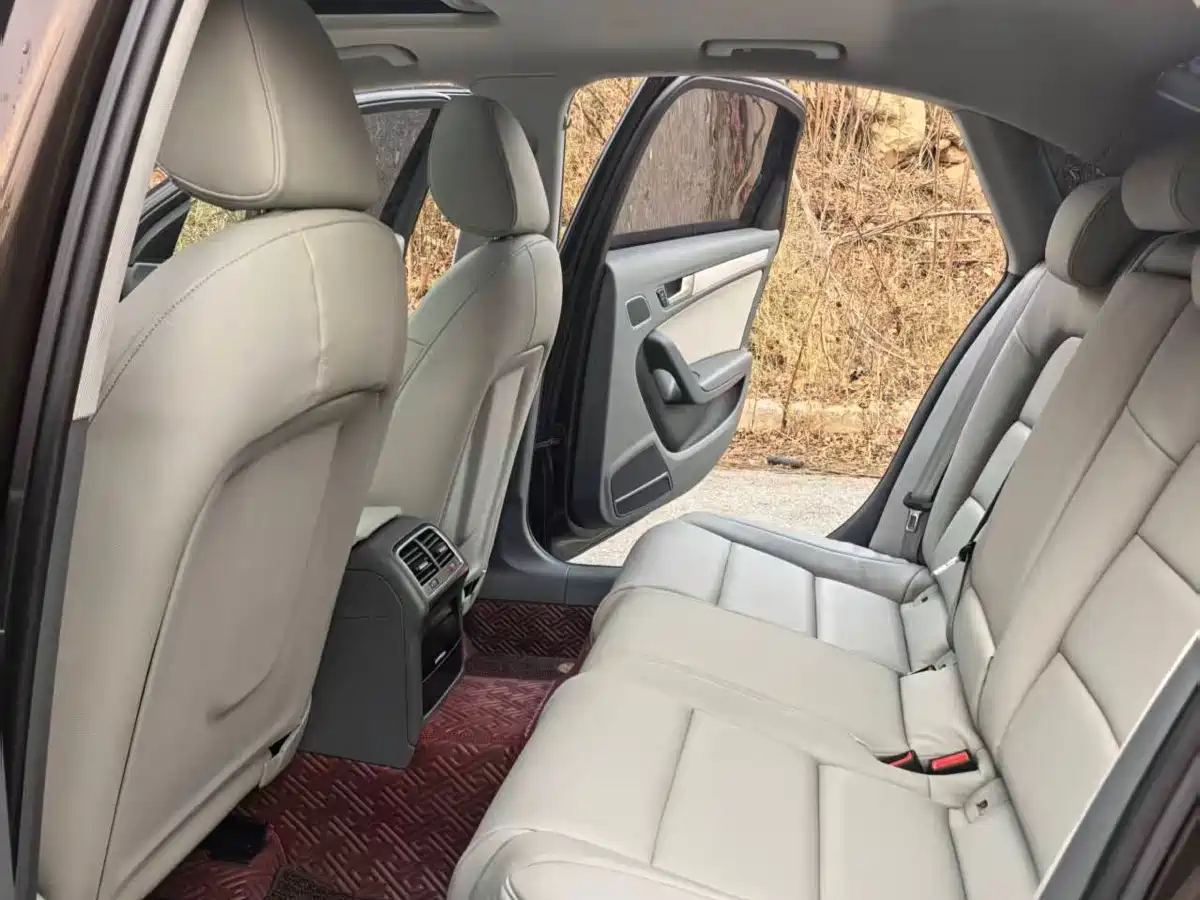 Audi A4L 2015 35 TFSI Auto Standard фото 5