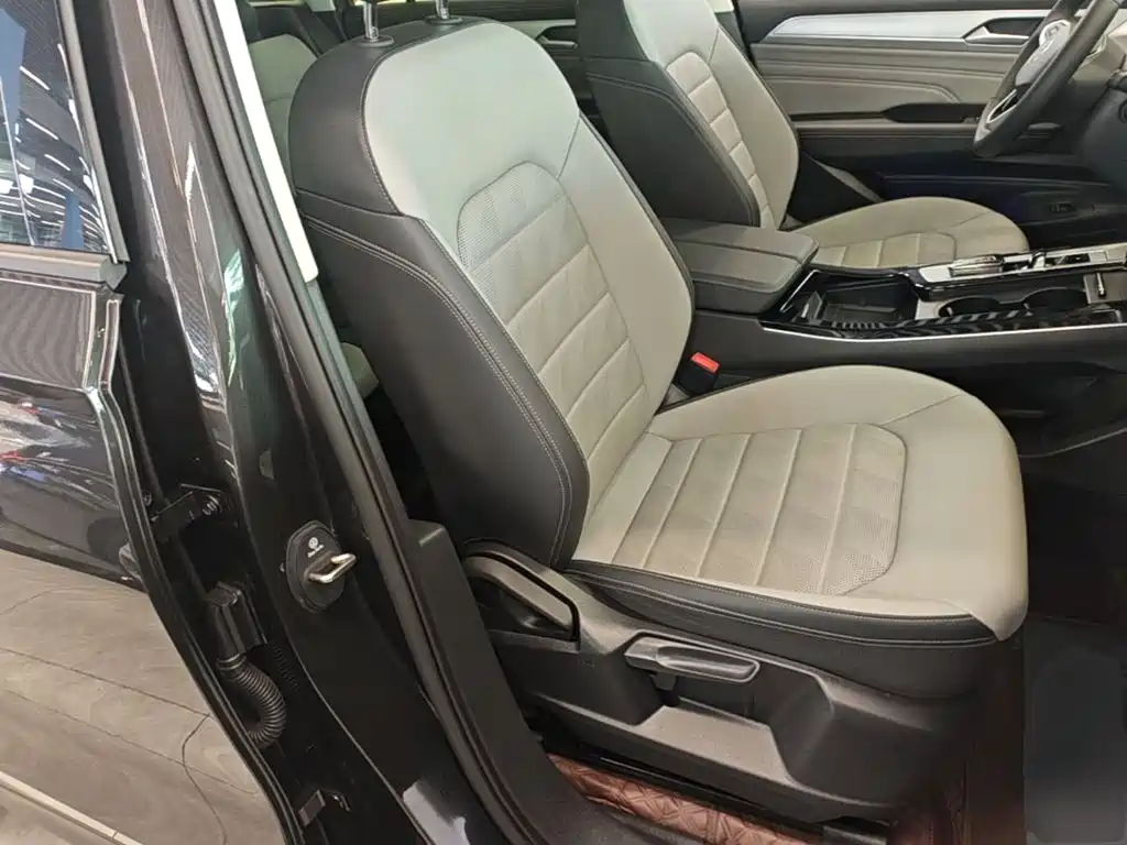 Volkswagen Talagon 2026 2026 330TSI Luxury Cruising Shared Edition