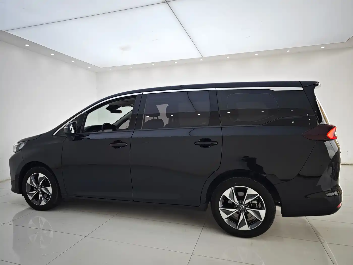 GAC Trumpchi Trumpchi M6 2023 PRO 270T DCT Luxury Edition фото 28