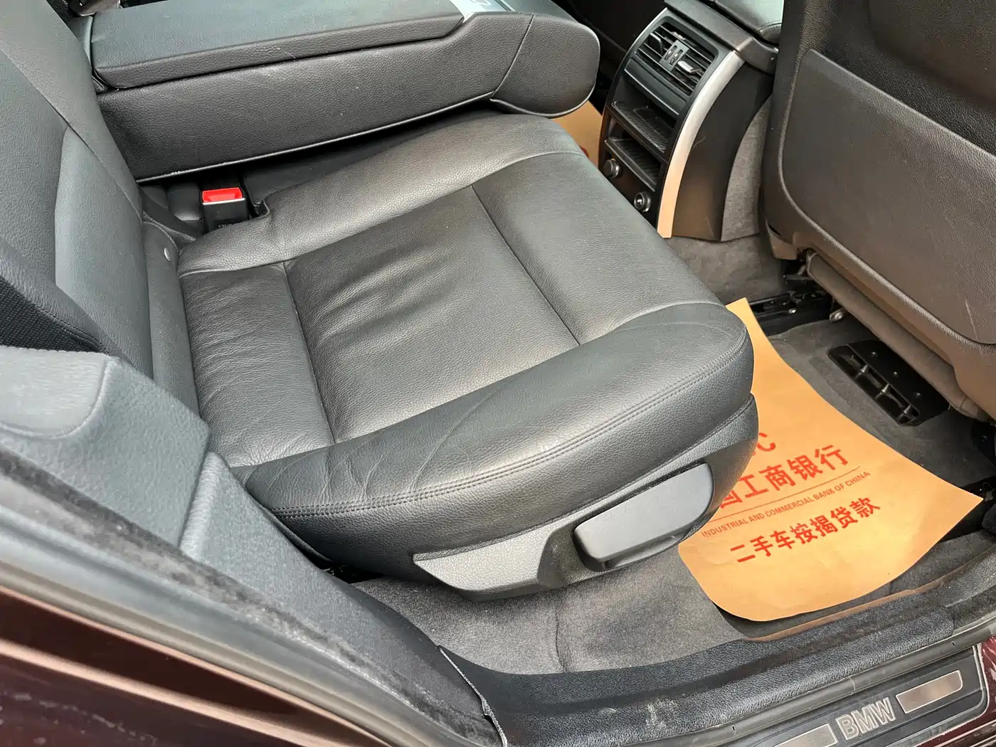 BMW 5 Series GT 2015 528i Leading фото 26
