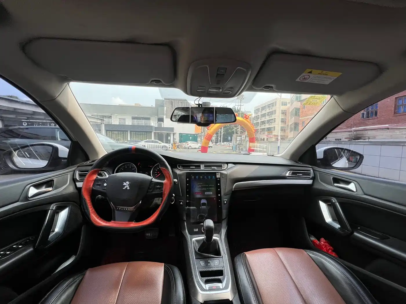 Peugeot 408 2016 1.6T Automatic Luxury Edition фото 6