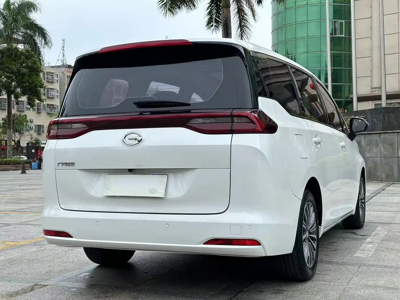 GAC Trumpchi Trumpchi M6 2019 270T Automatic Premium Edition (7-Seater) China V фото 6