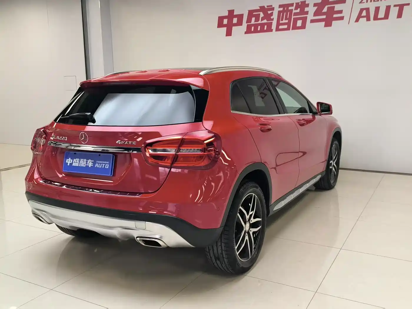 Mercedes-Benz GLA 2016 GLA 220 4MATIC Fashion фото 17