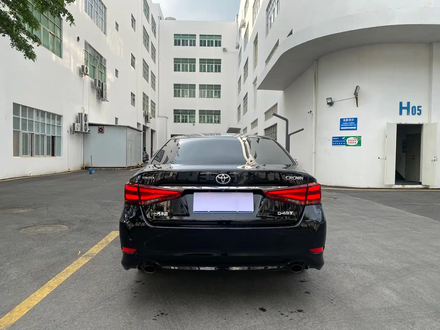 Toyota Crown 2018 2.0T Sport Edition фото 6