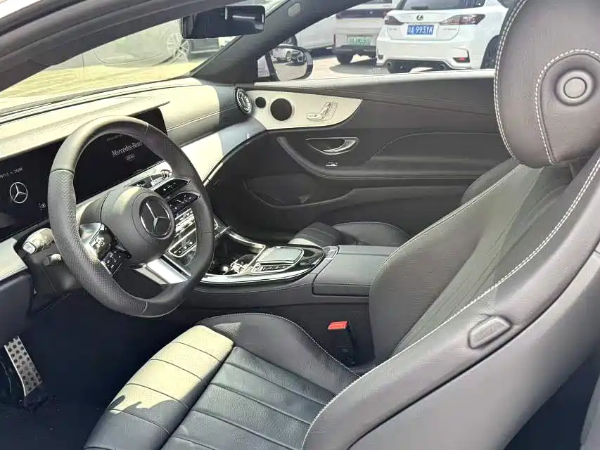 Mercedes-Benz E-Class (Import) 2023 E 260 Coupe фото 4