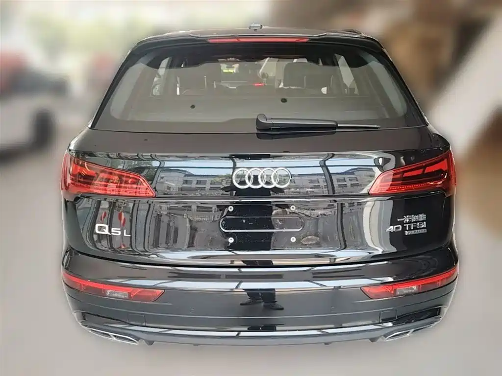 Audi Q5L 2024 Model 40 TFSI Luxury Dynamic фото 10
