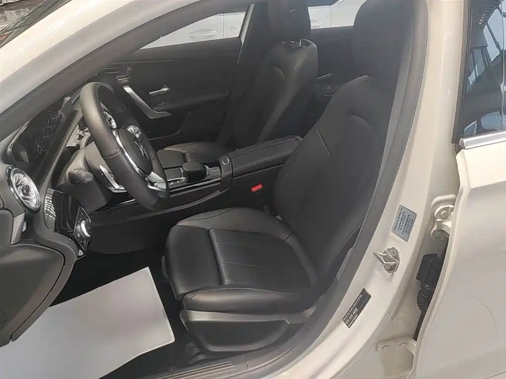 Mercedes-Benz A-Class 2022 Facelift A 200 L Sport Sedan Fashion Style фото 15