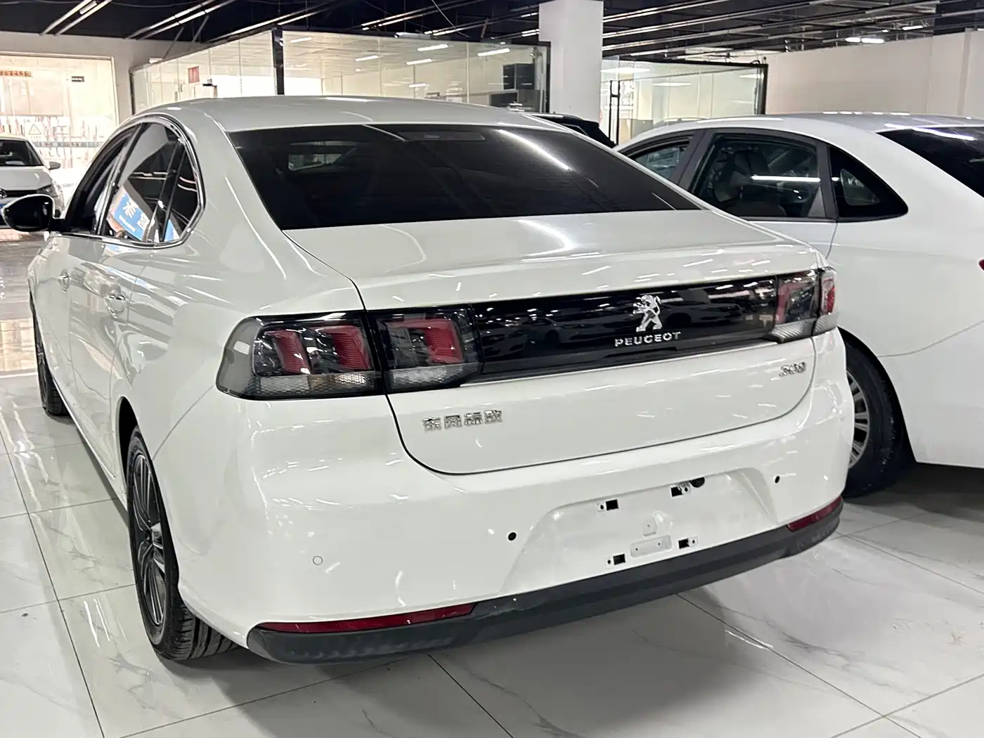 Peugeot 308 2016 1.6L Automatic Luxury фото 9