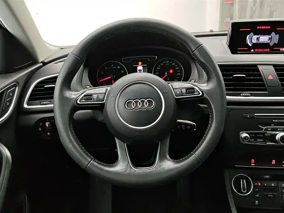 Audi Q3 2017 35 TFSI Fashion фото 15