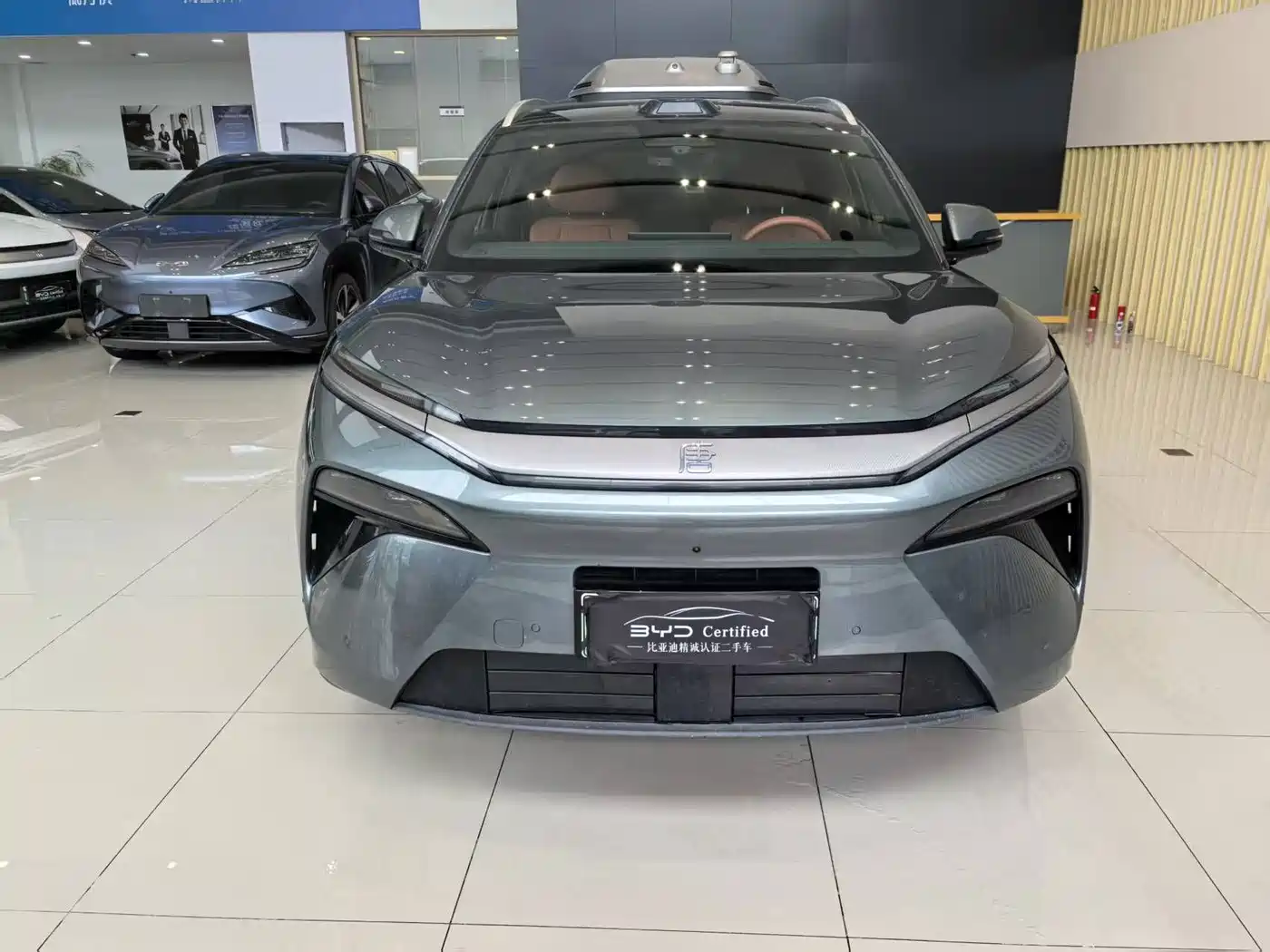 BYD Tang L 2025 2025 DM 175KM Drone Player Edition
