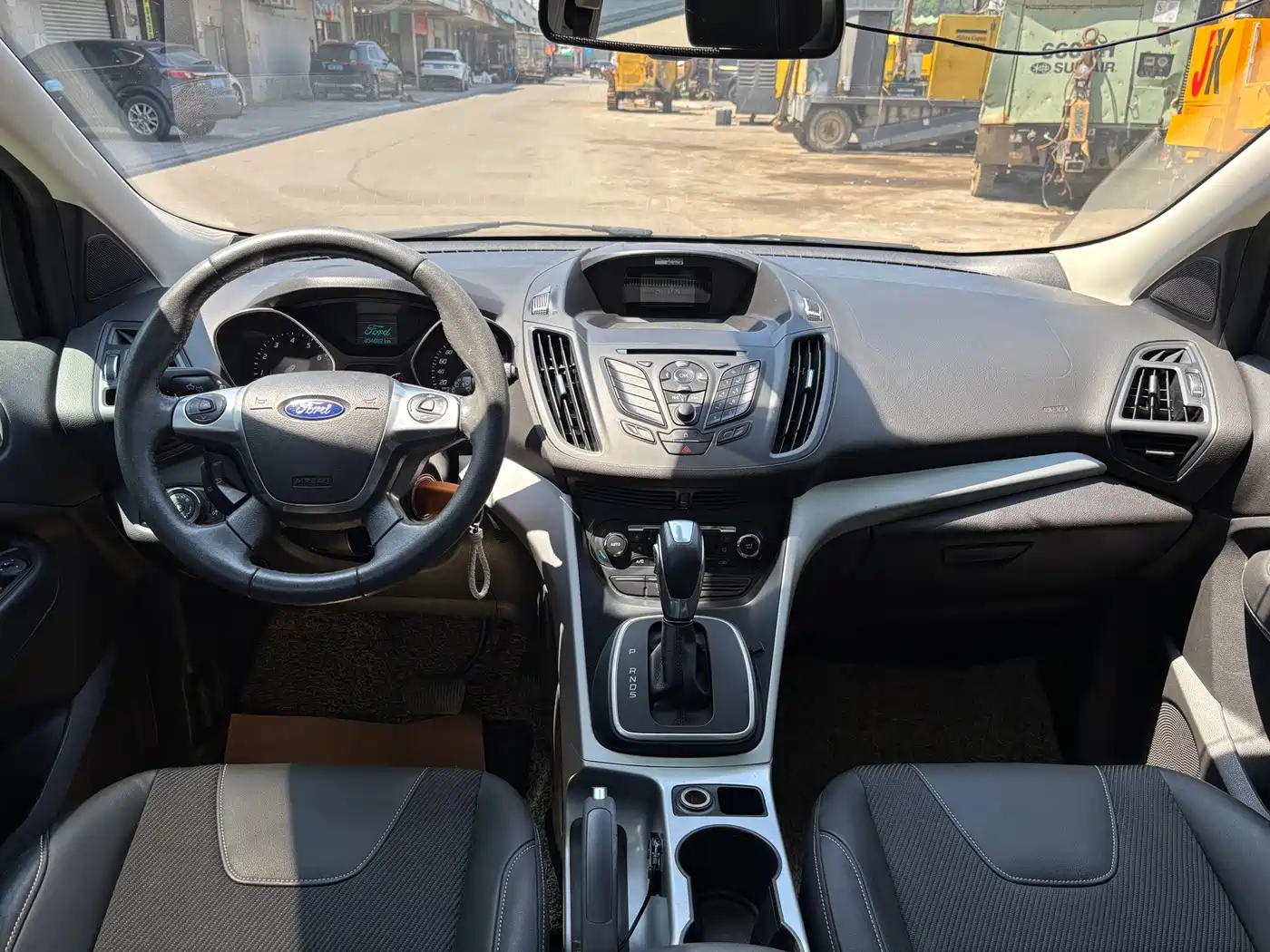 Ford Kuga 2014 2013 1.6L GTDi FWD Trend