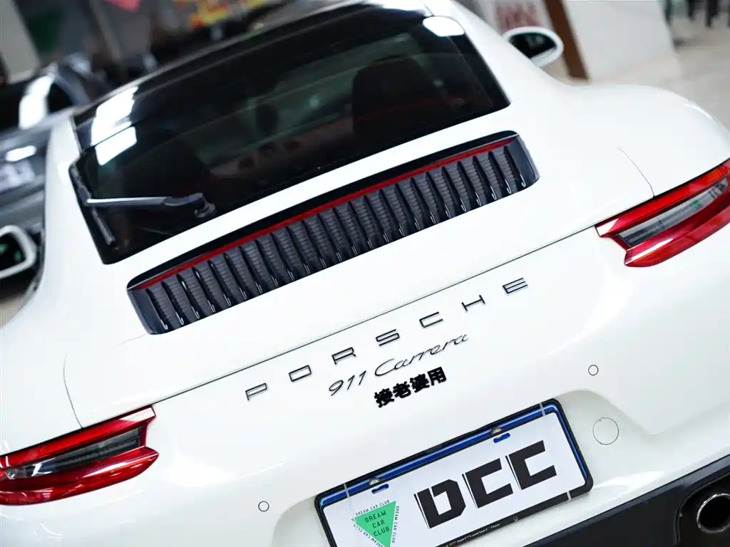 Porsche 911 2016 Carrera 3.0T фото 9