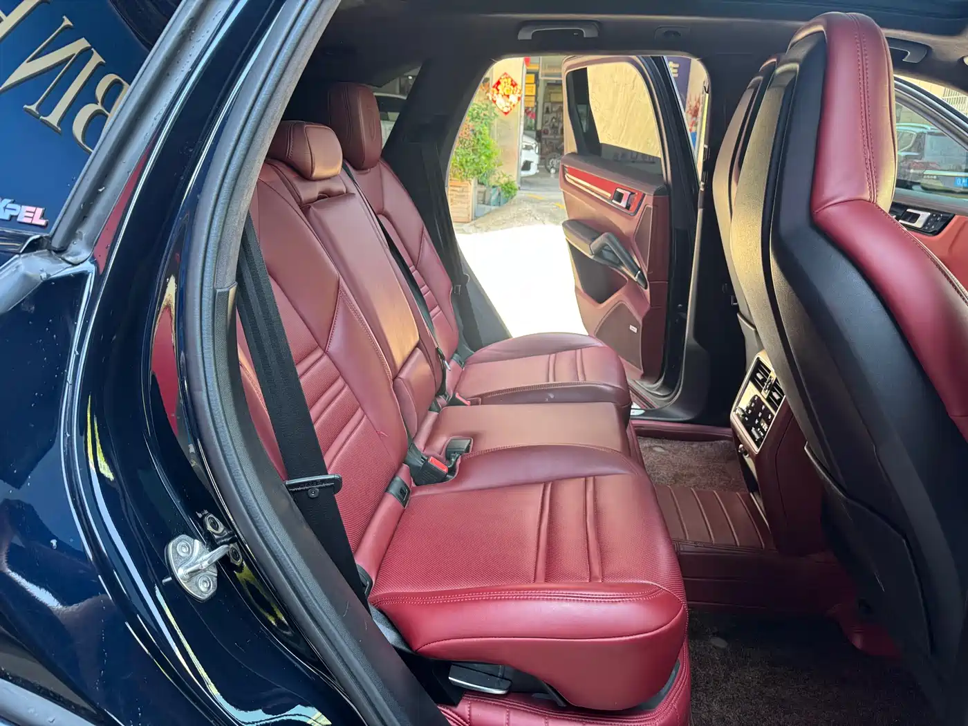Porsche Cayenne 2022 Cayenne 3.0T Platinum Edition фото 17