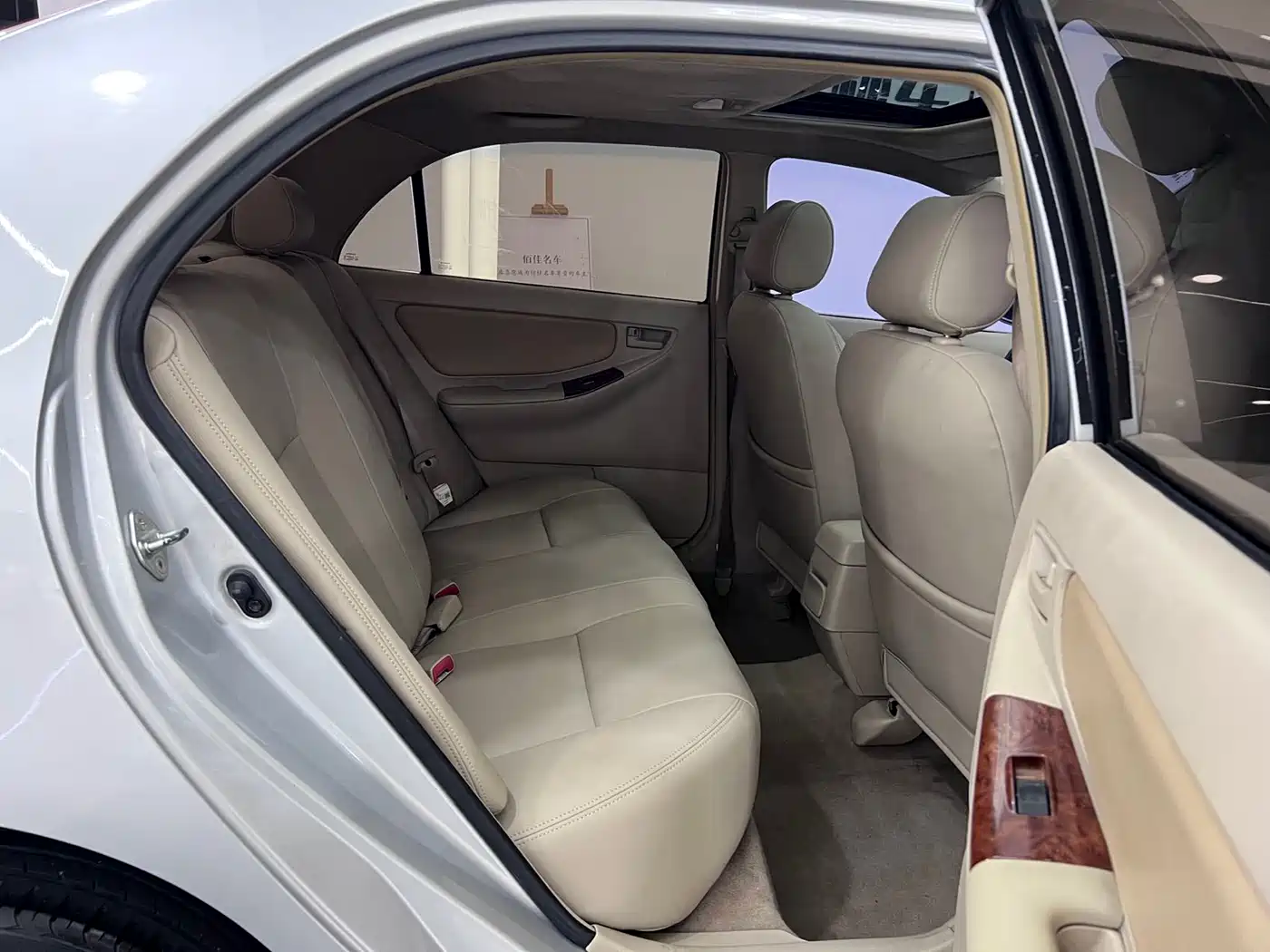Toyota Corolla 2013 1.6L Automatic Excellence Edition фото 11