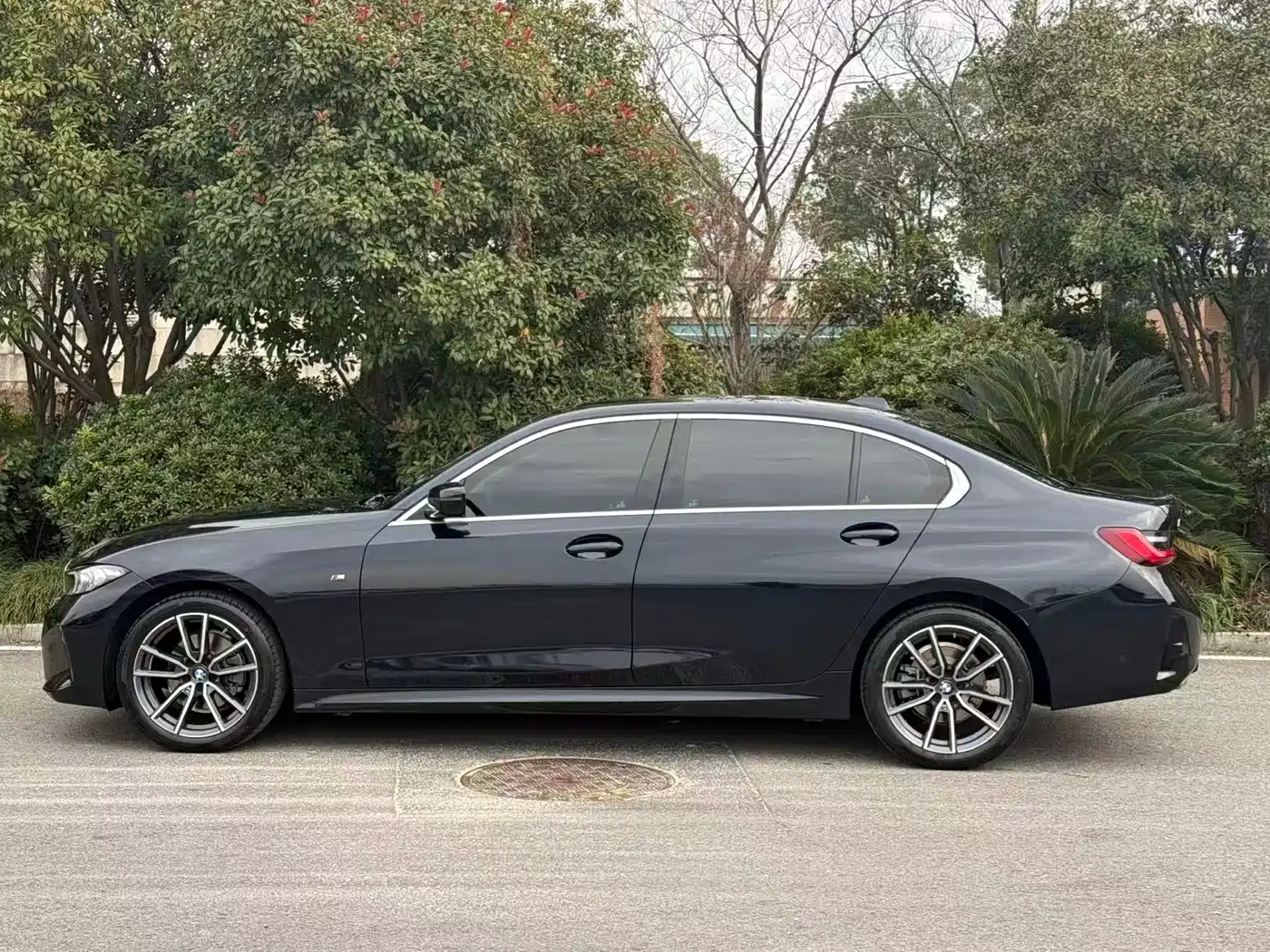 BMW 3 Series 2025 325Li M Sport Package фото 3