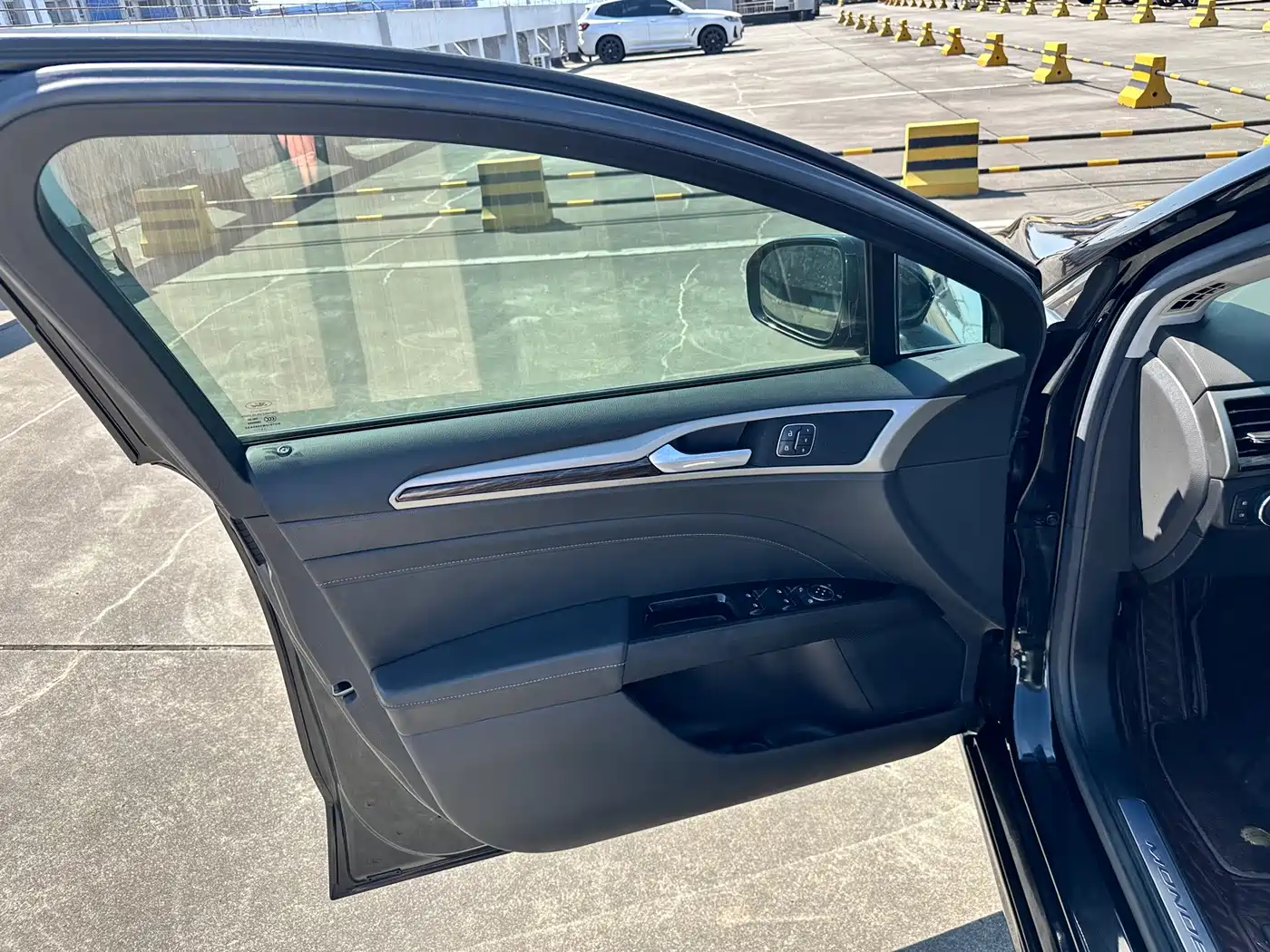 Ford Mondeo 2013 2013 2.0L GTDi240 Flagship