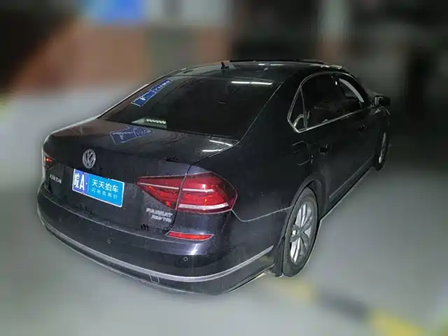 Volkswagen Passat 2016 280TSI DSG Honor Edition — фото 2