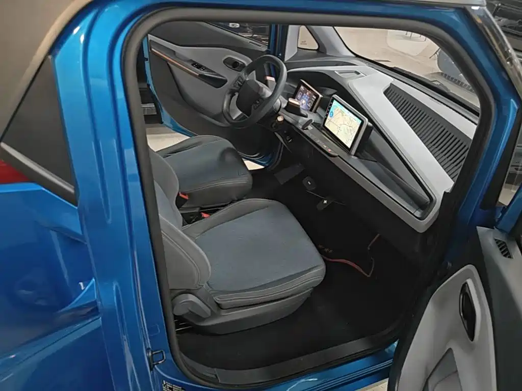 Baojun E200 2020 2020 305KM Smart Edition
