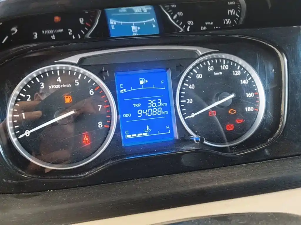 Changan Kuayue Kuayuexing V3 2023 2022 1.5L Gasoline Enjoyment 2-seat Van JL473QH