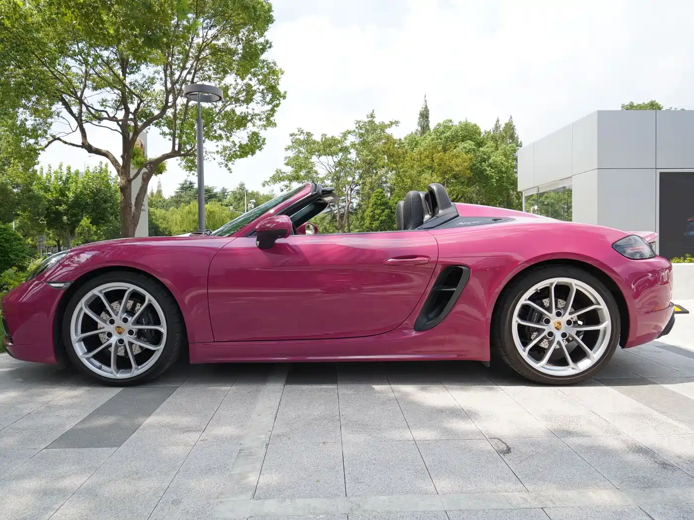 Porsche 718 2022 Spyder 2.0T фото 3