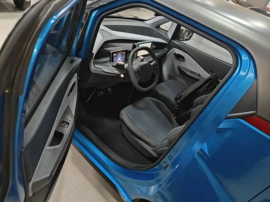 Baojun E200 2020 2020 305KM Smart Edition