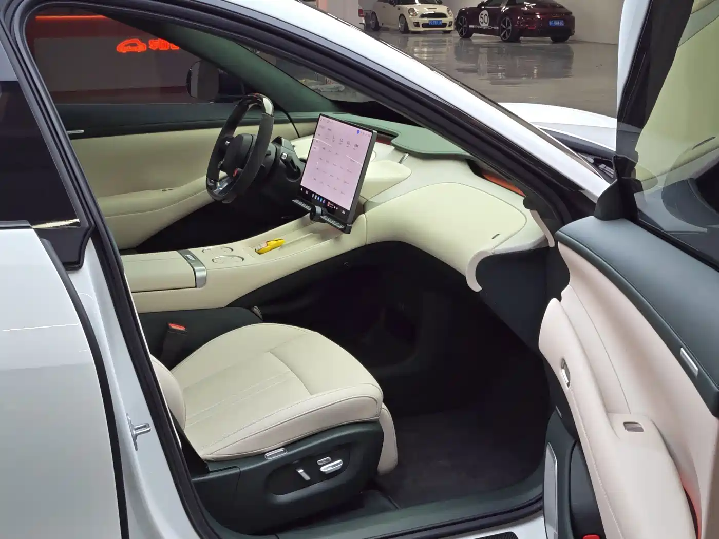 XIAOMI CAR XIAOMI YU7