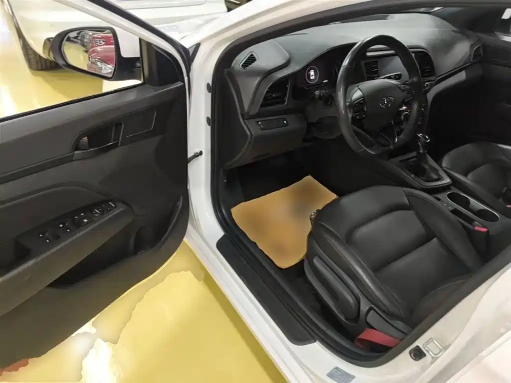 Hyundai Elantra 2020 1.4T DCT Dynamic·Vitality фото 16
