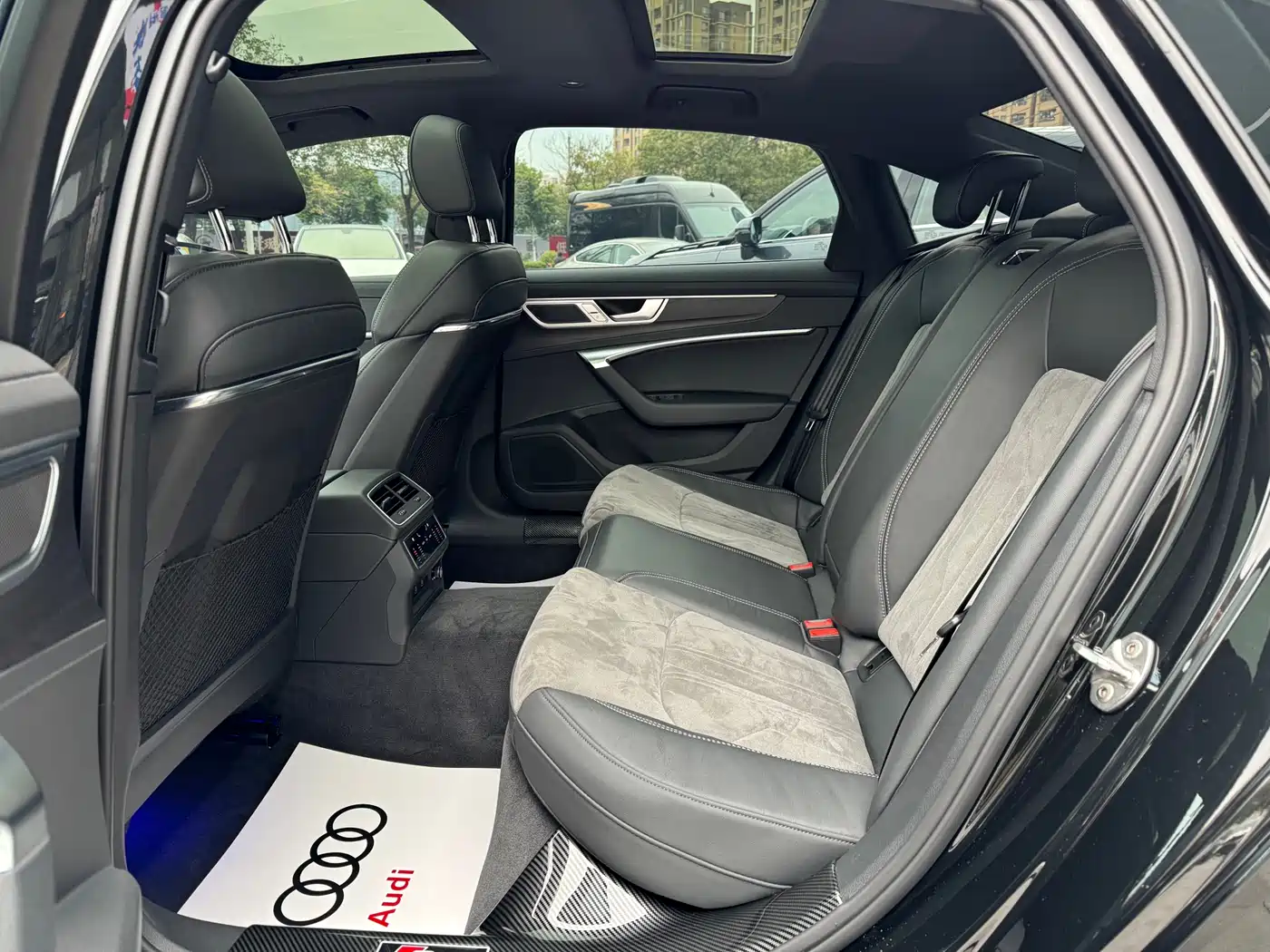 Audi A6L 2024 45 TFSI quattro Premium Dynamic фото 17