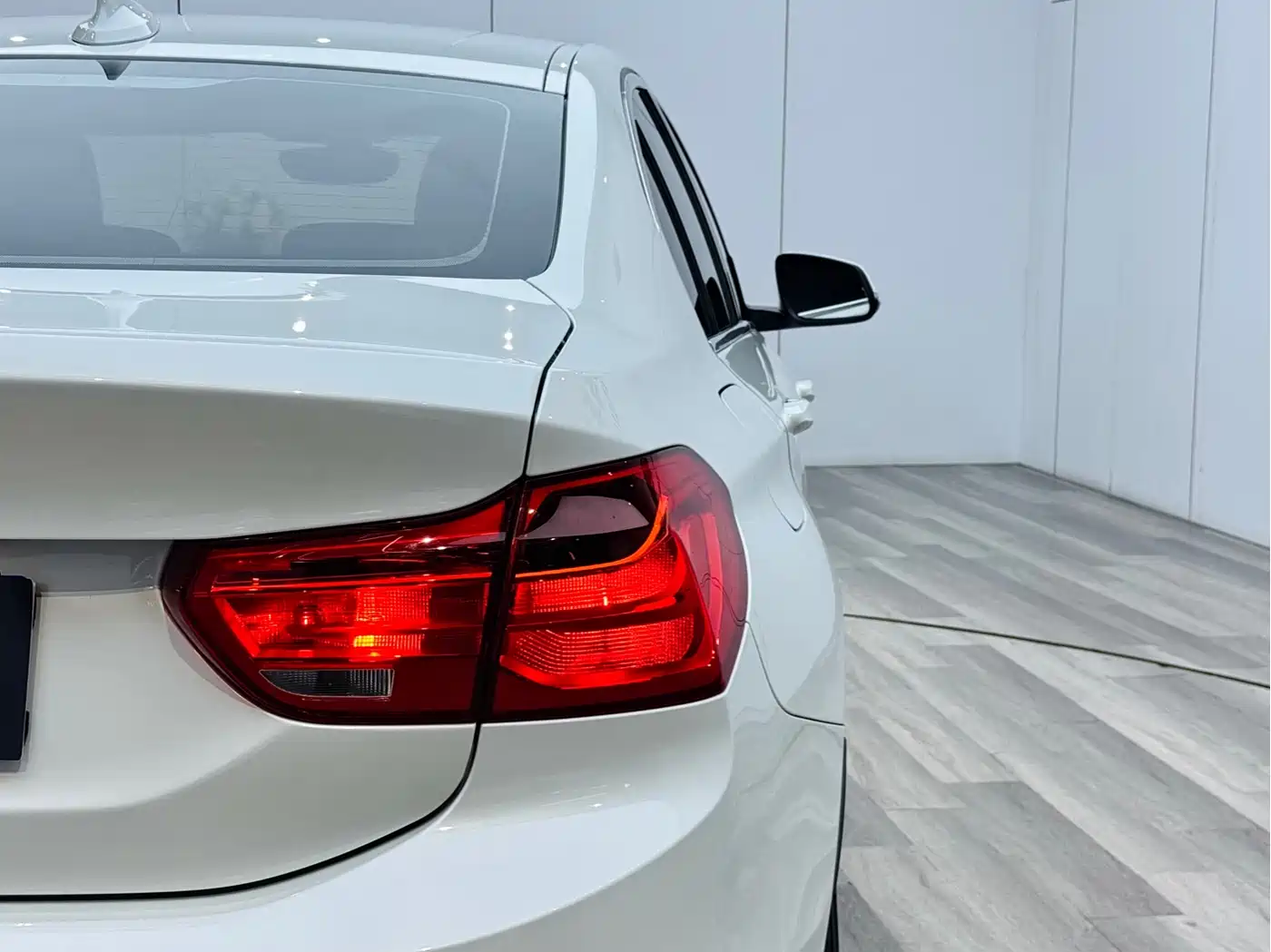 BMW 1 Series 2017 118i Fashion фото 24