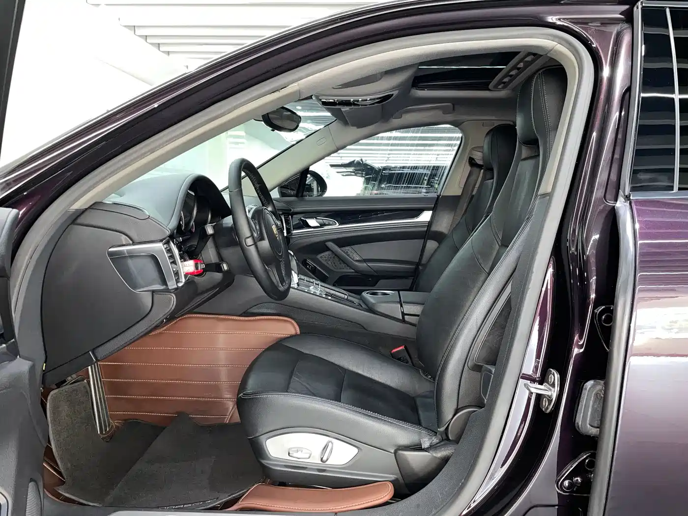 Porsche Panamera 2013 Panamera Platinum Edition 3.6L фото 11