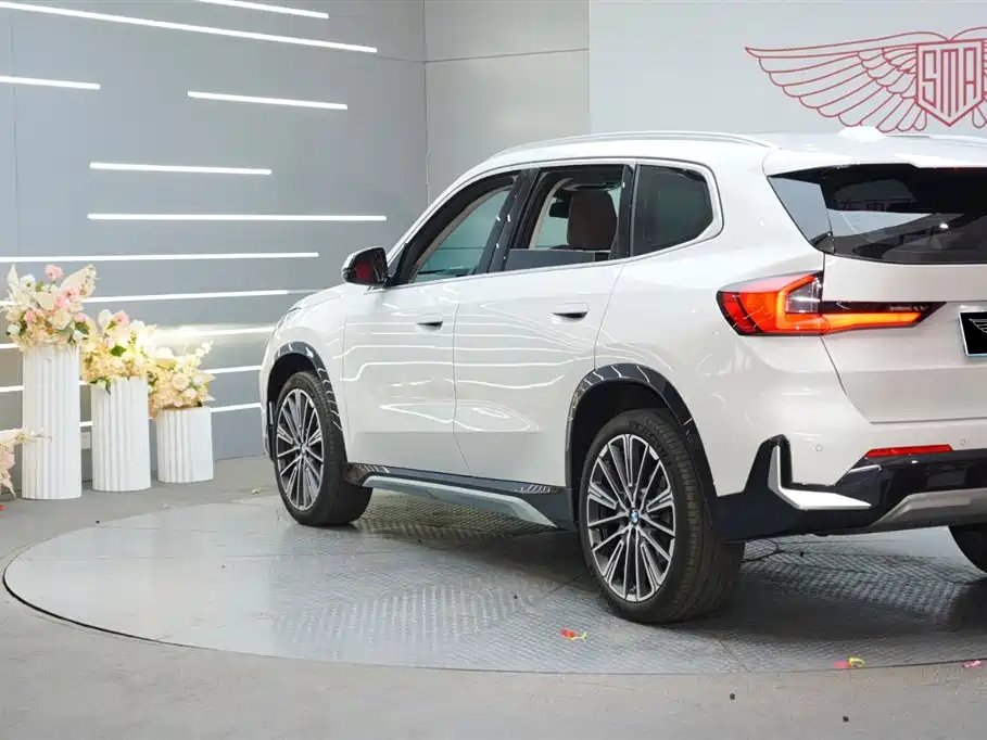 BMW X1 2024 xDrive25Li M Sport Package фото 3