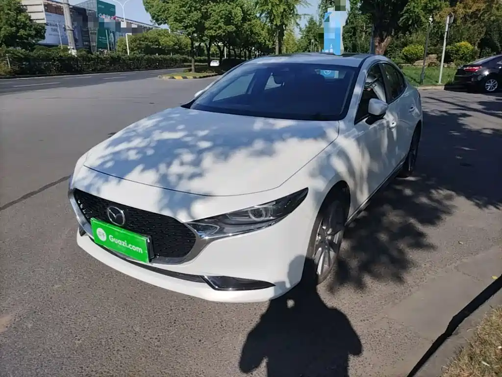 Mazda Mazda3 Axela 2024 2023 2.0L Automatic Premium Edition