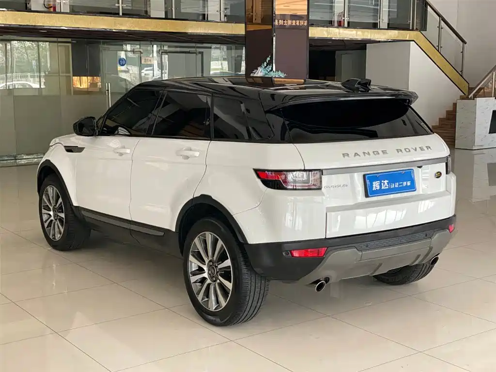 Land Rover Range Rover Evoque 2018 240PS PURE Trend фото 5