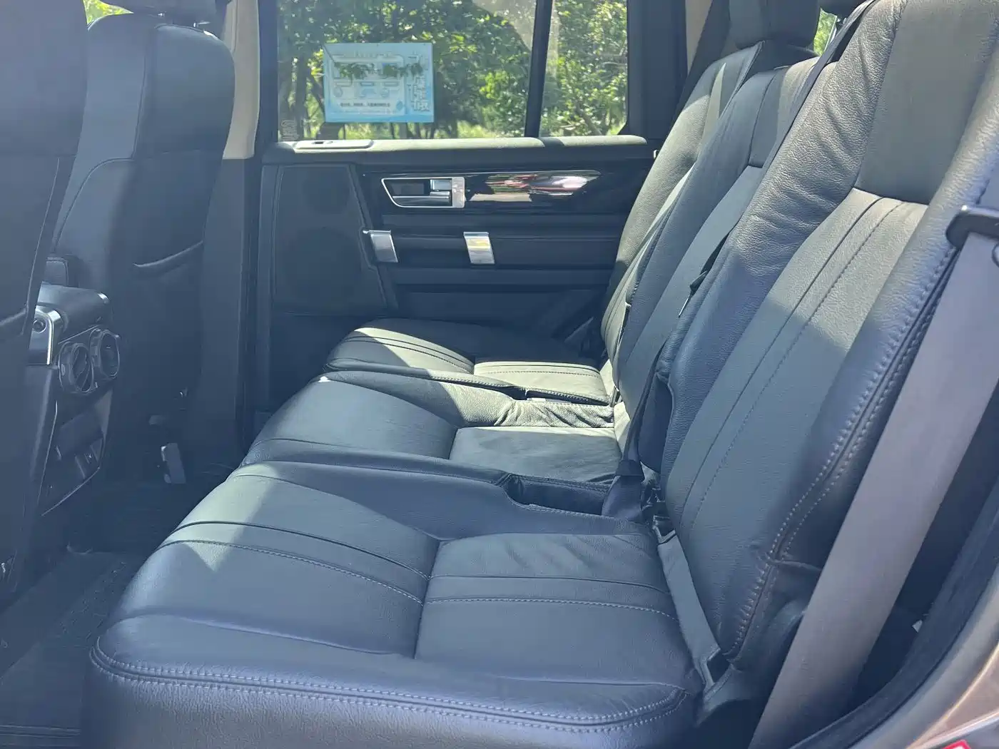 Land Rover Discovery 2010 3.0TDV6 HSE Diesel фото 28