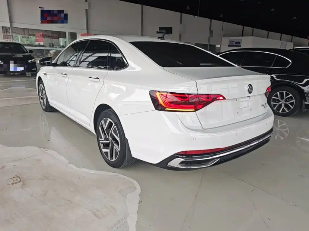 Volkswagen Sagitar, миниатюра 5