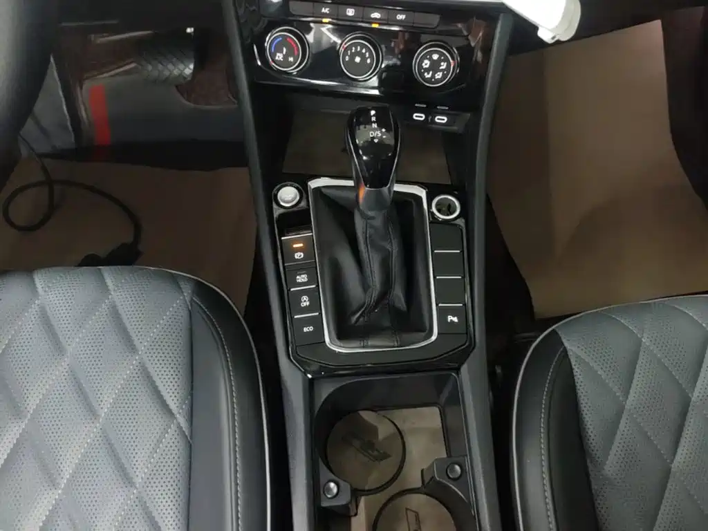 Volkswagen Sagitar, миниатюра 14