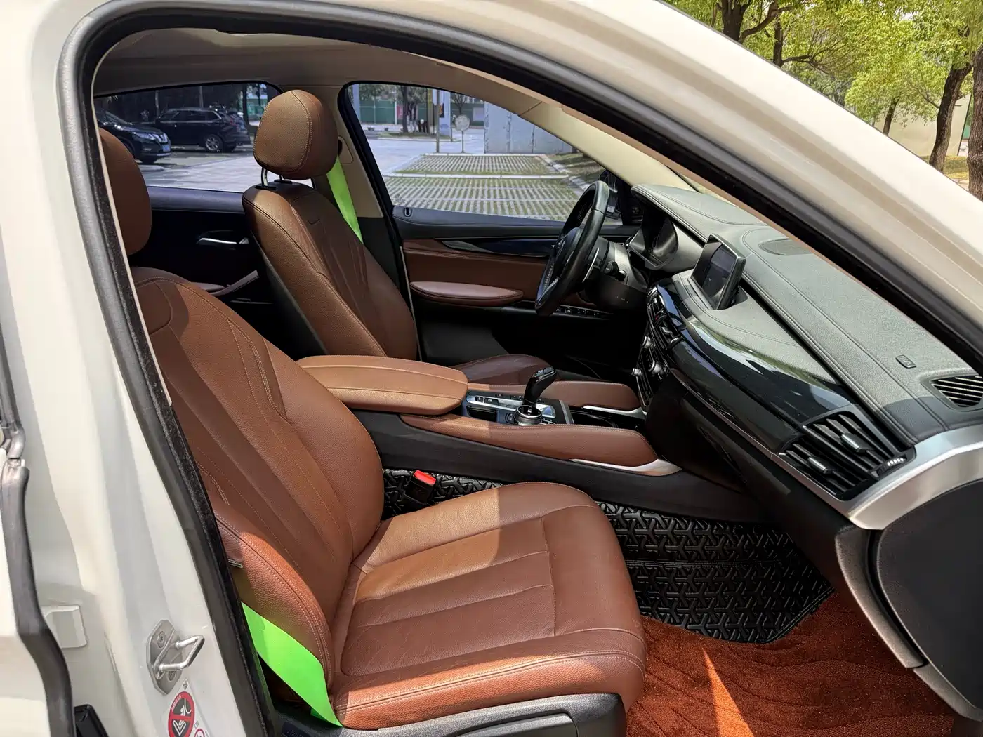 BMW X6 2017 xDrive35i Luxury фото 16