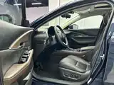 Фото 9 - Mazda CX-30