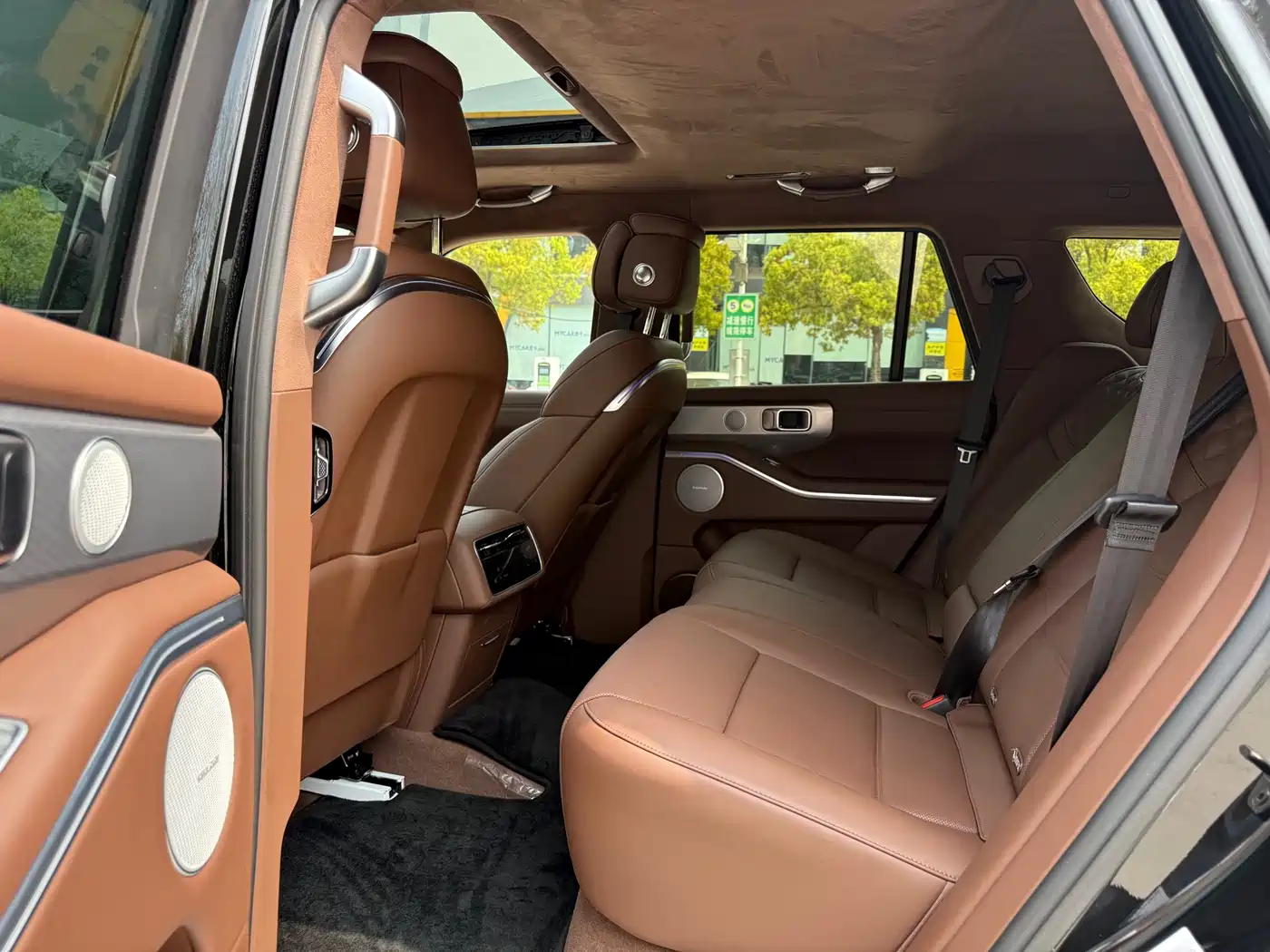 TANK TANK 700 NEW ENERGY