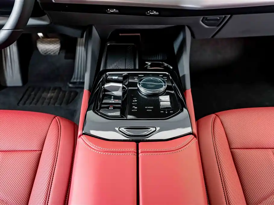 BMW i5 2026 2025 eDrive 35L M Sport Package