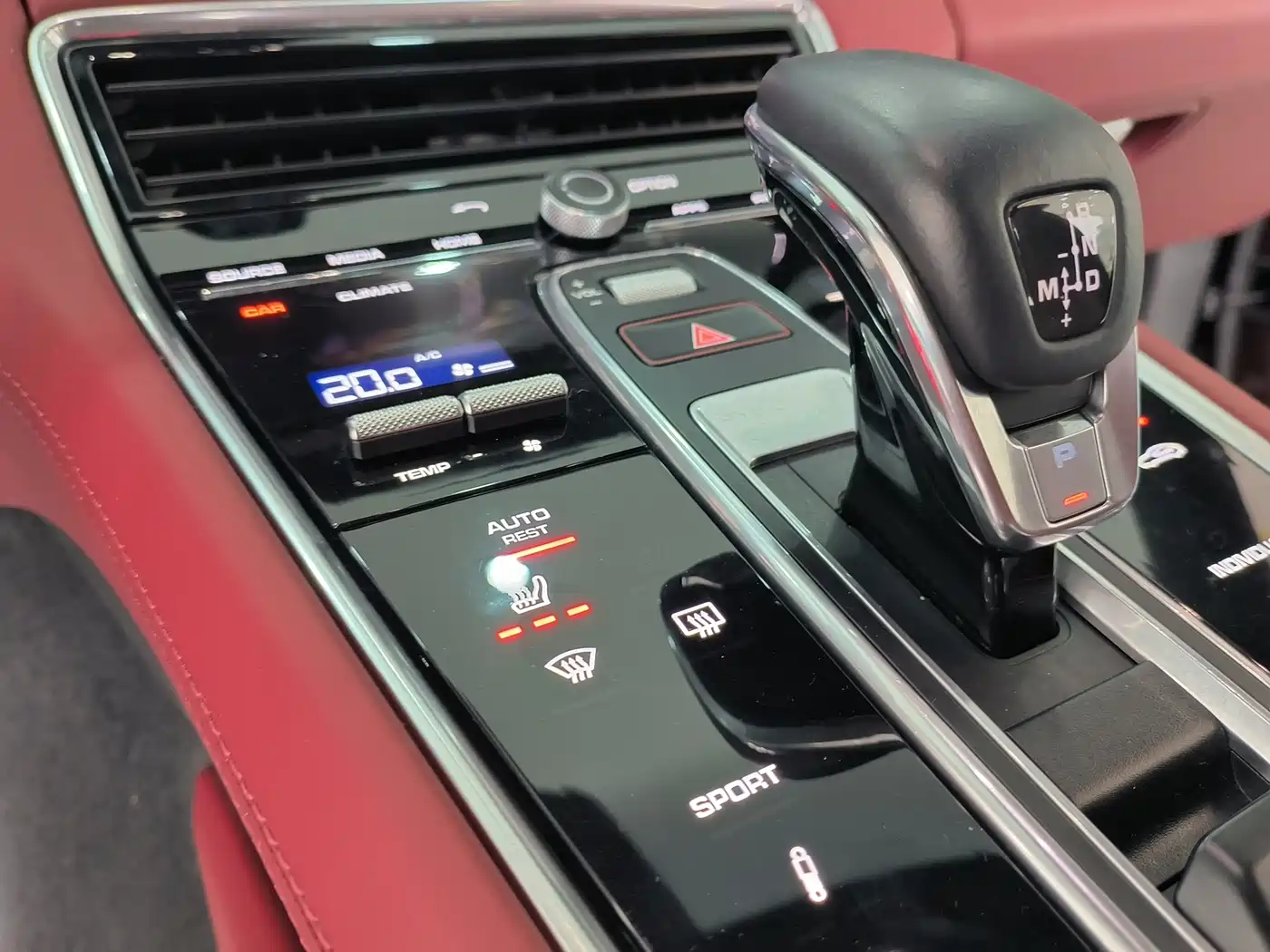 Porsche Panamera 2019 Panamera 2.9T фото 8