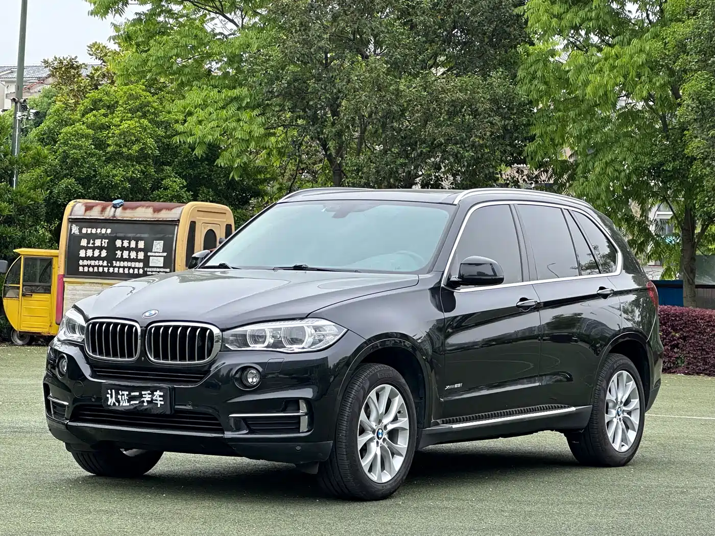 BMW X5 (Import) 2018 xDrive28i фото 2