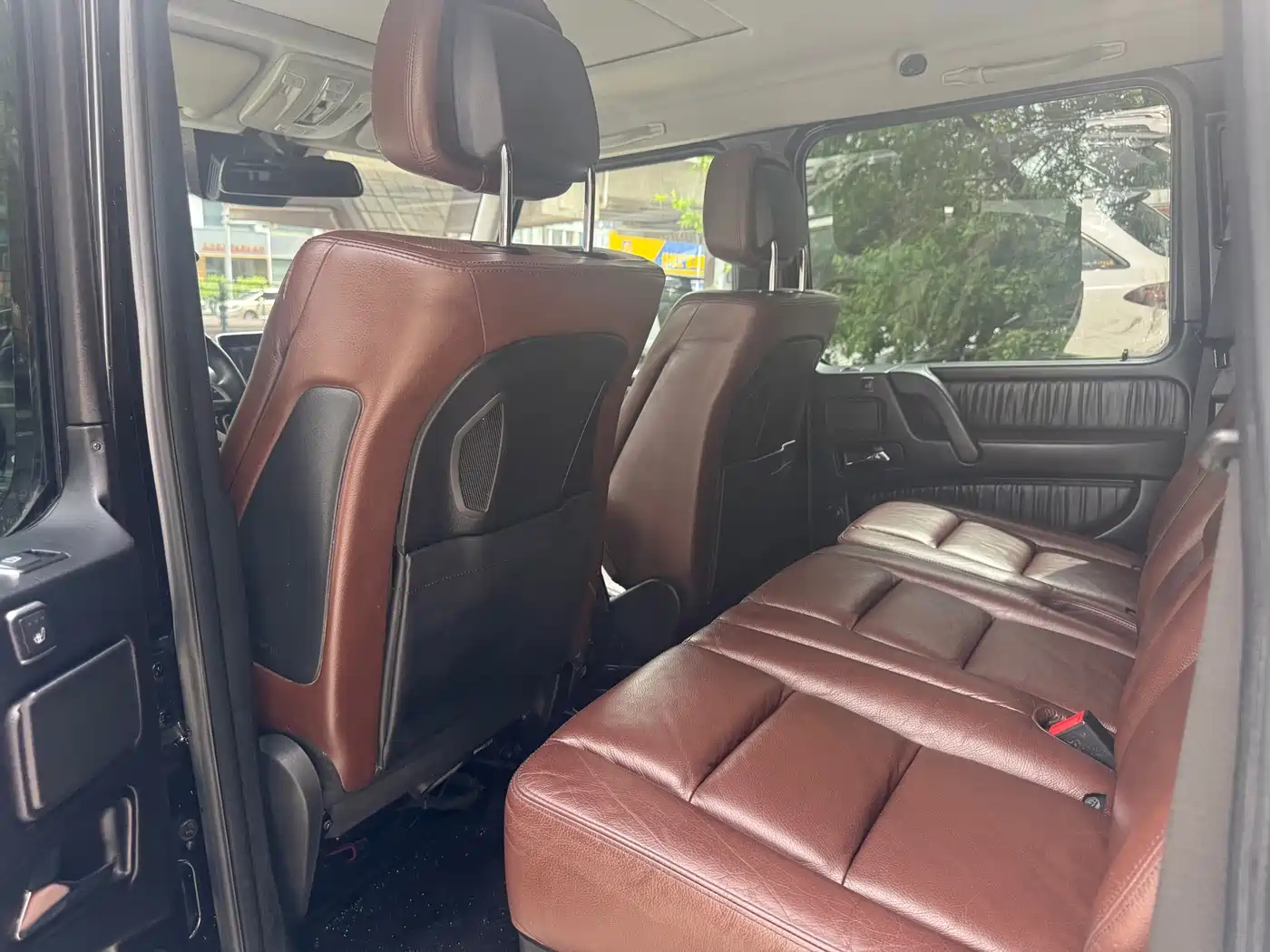 Фото 9 - Mercedes-Benz G-Class
