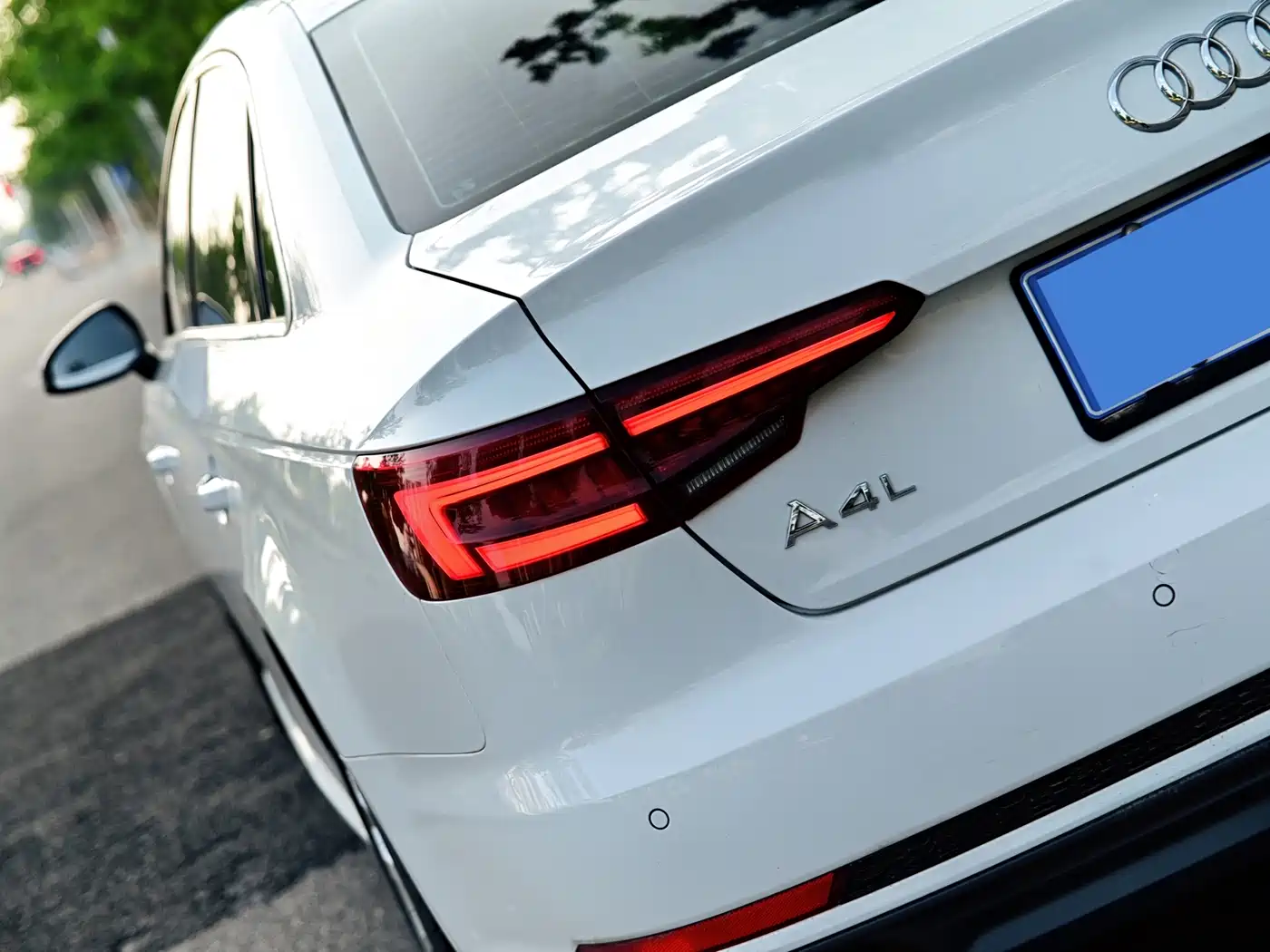 Audi A4L 2018 30th Anniversary 40 TFSI Fashion фото 6