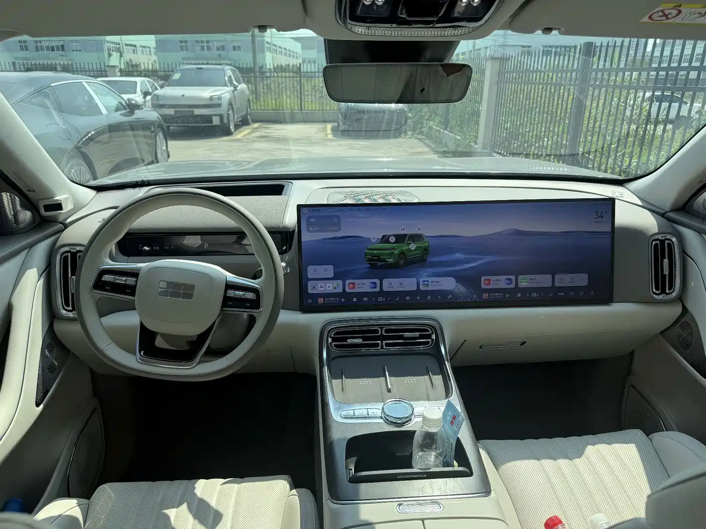 Geely Galaxy Galaxy M9 2025 2025 Base Model