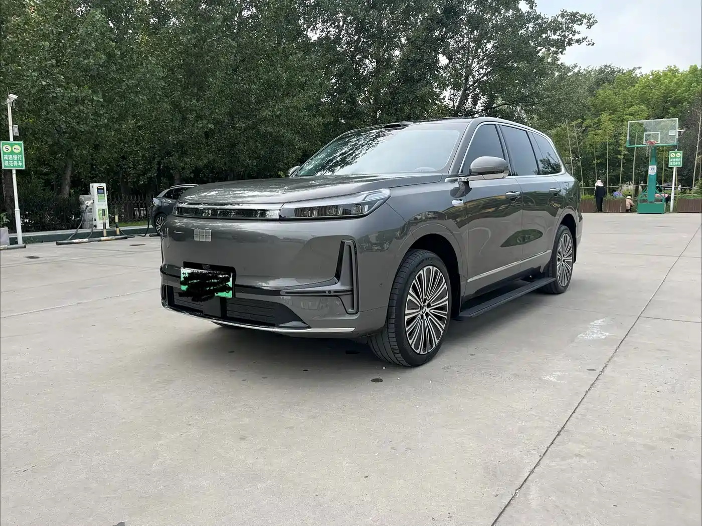 Geely Galaxy Galaxy M9 2025 2025 Base Model