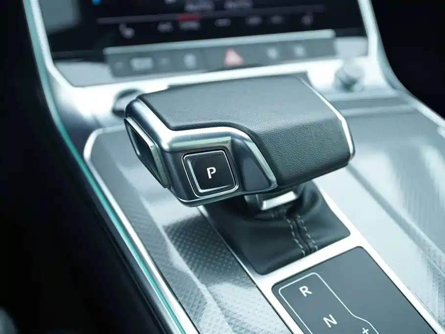 Audi A6L 2022 45 TFSI quattro Premium Dynamic фото 9