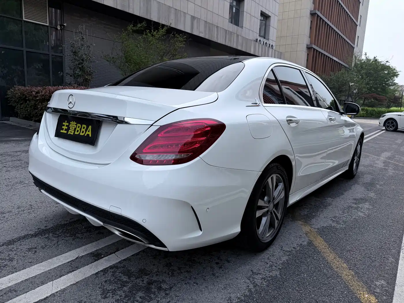 Mercedes-Benz C-Class 2017 C 200 L Sport фото 18