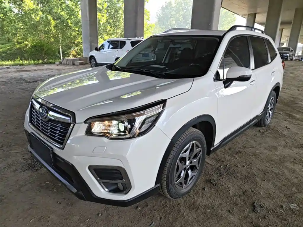 Фото 2 - Subaru Forester